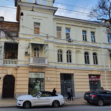 Апартаменты В Центре Одессы โอเดสซา ภายนอก รูปภาพ